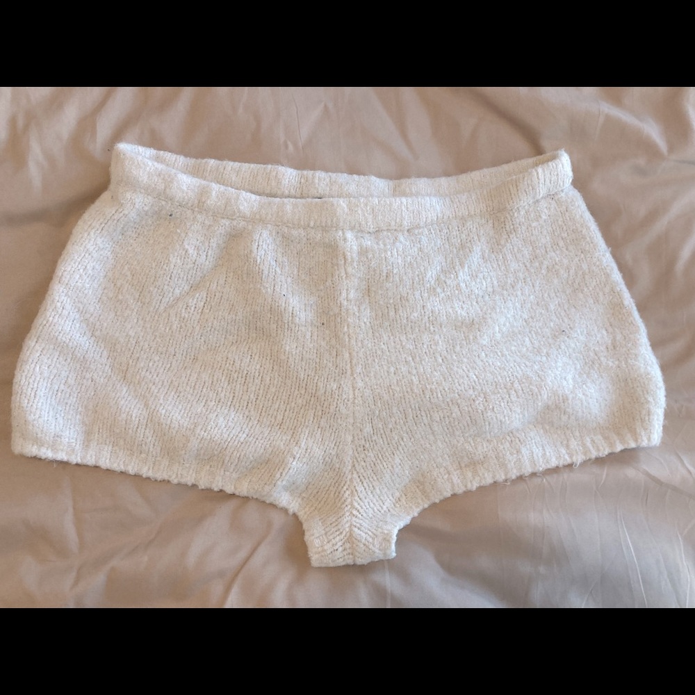 Victoria Secret White Cozy Booty Shirts